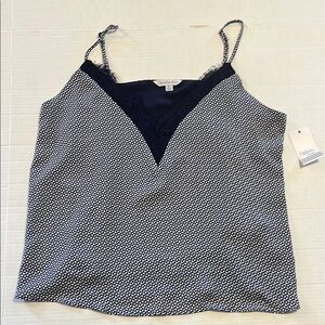 NWT-ophelia Roe-XL-blue&White-geometric shape, lace trim, Sleeveless Camisole.￼